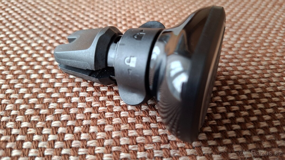 Držák mobilu do auta - 2