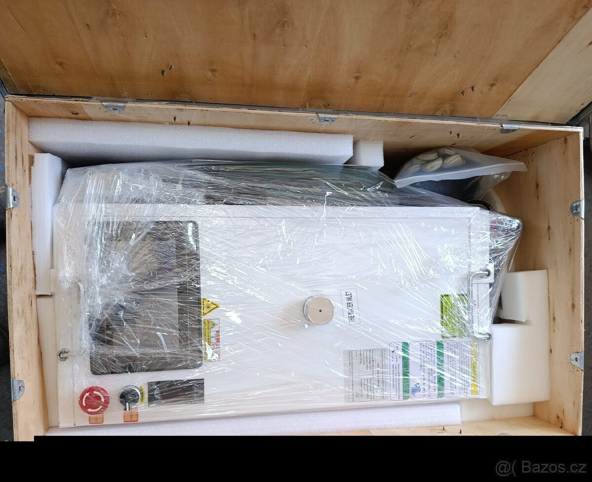 1500W čisticí laser. - 2