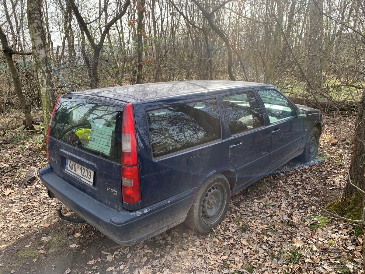 Volvo V70 2,5Tdi, 103Kw, 2000, manuál, STK - 2