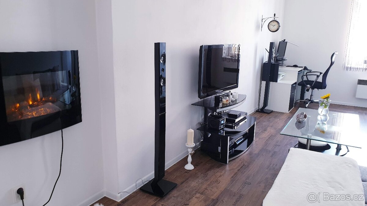 Slunný byt 2+1 v OV - 2