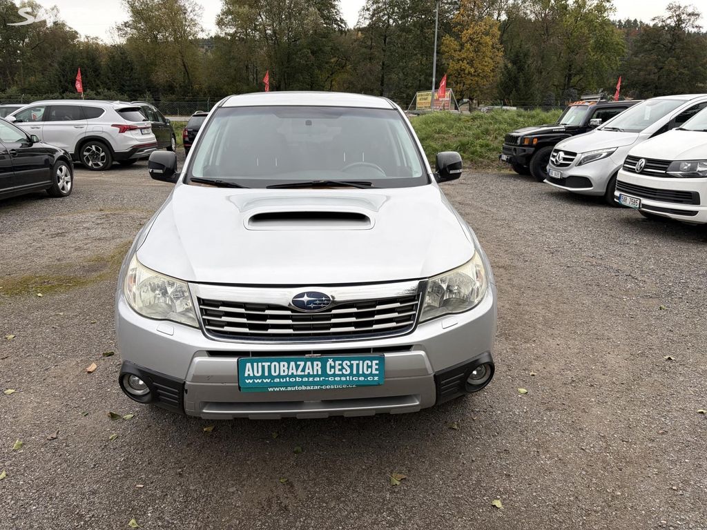 Subaru Forester 2.0 TD-E 4x4 - 2