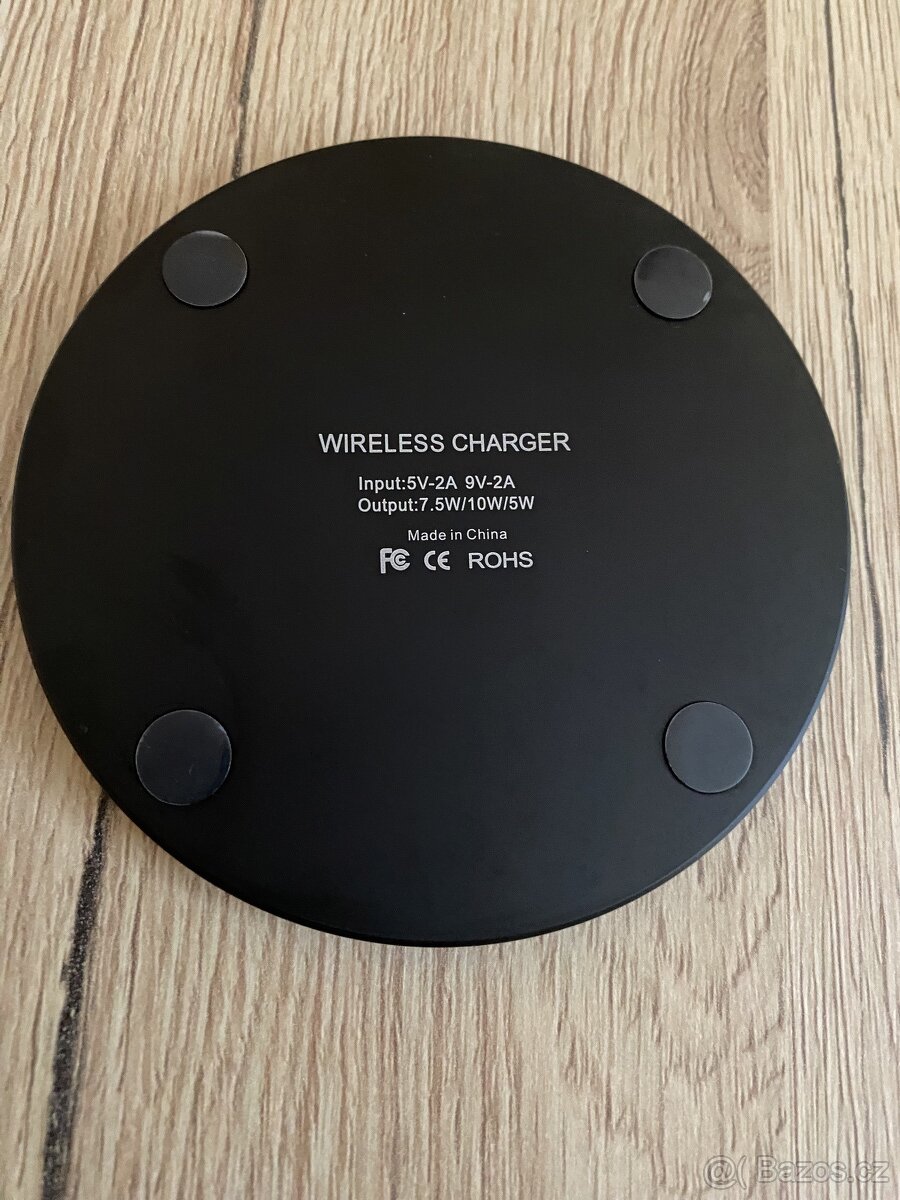 Bezdrátová nabíječka na mobil - 2