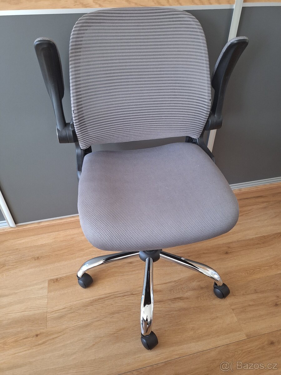 Prodám dětskou židli - 2