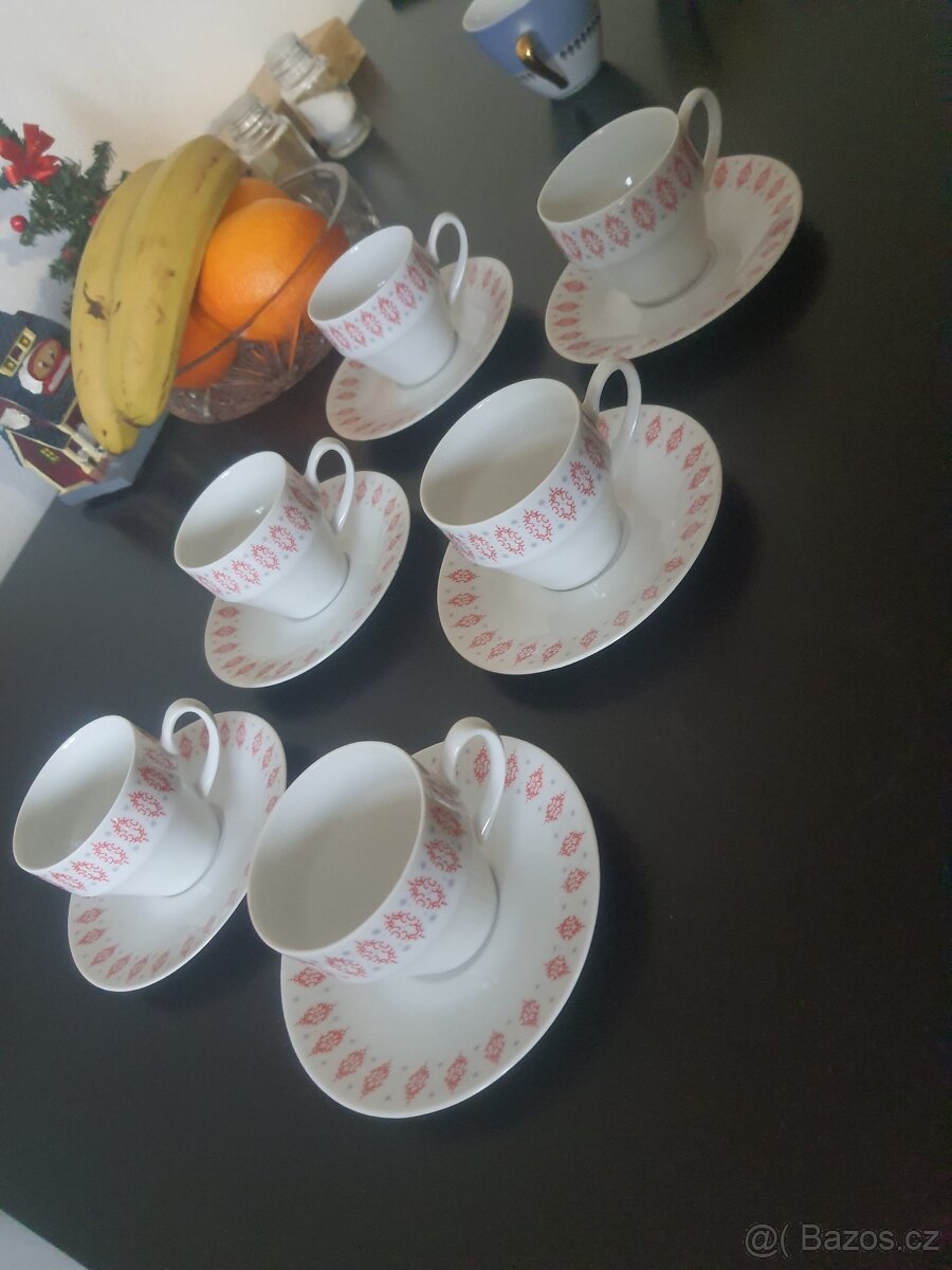 Prodám tyto dvě sady. - 2