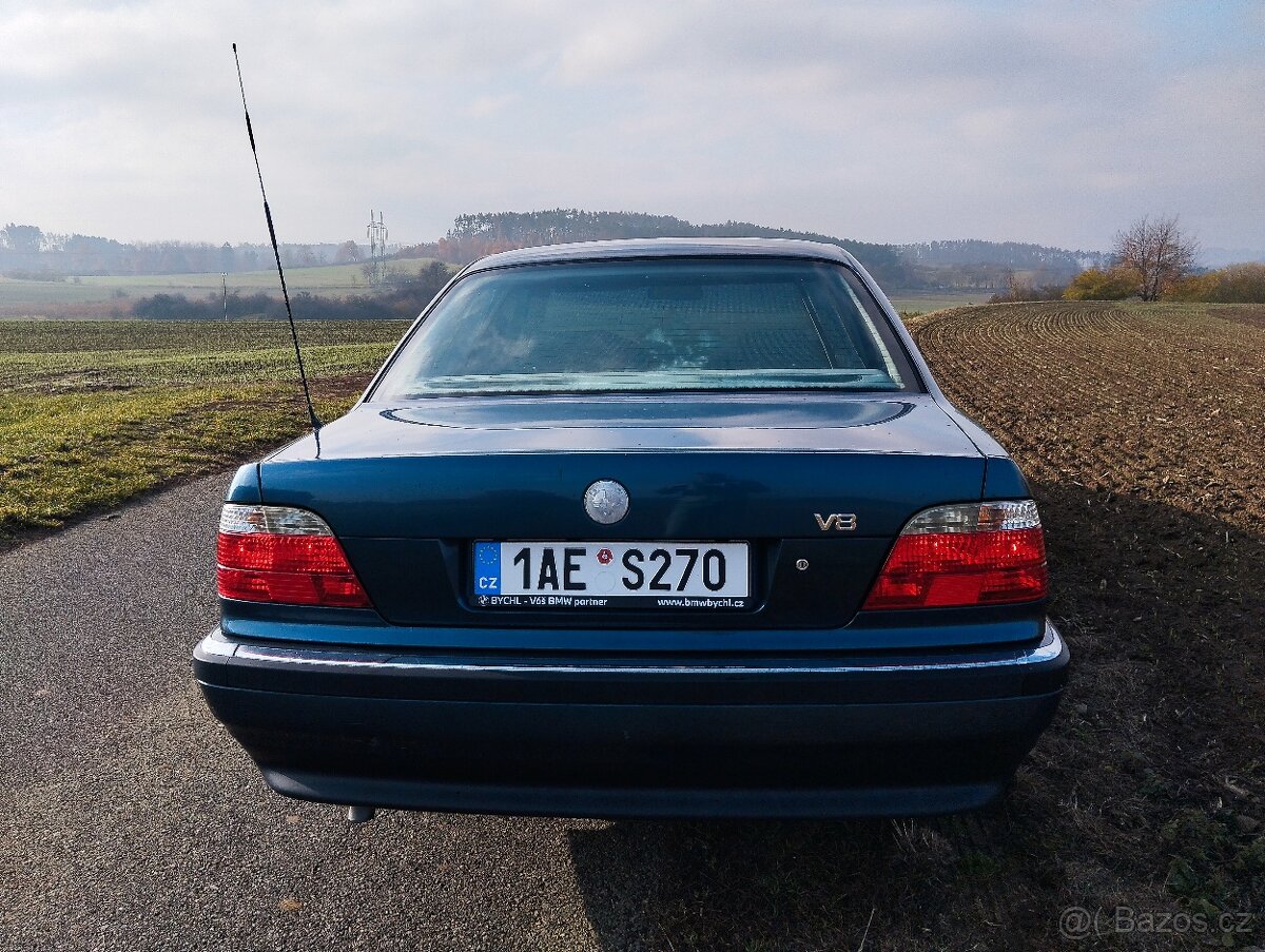 BMW e38 3.0 V8, manuál - 2