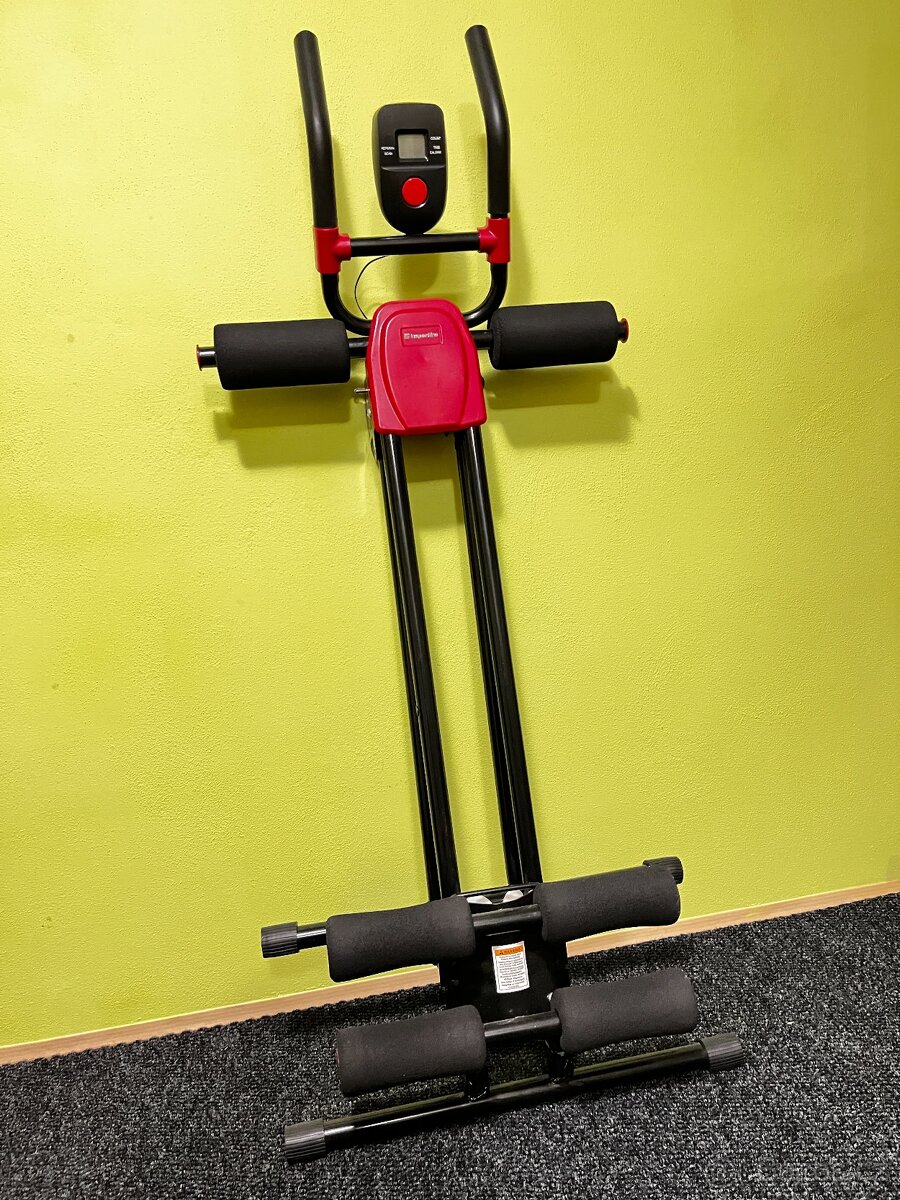 Různé posilovací stroje - 2