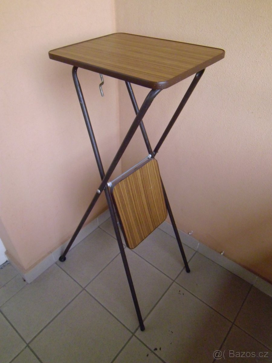 Projekční stojan - 2