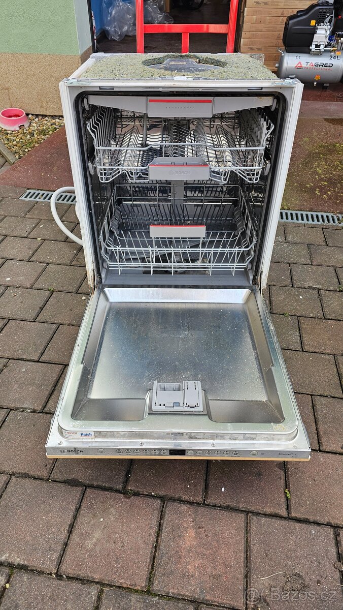 Myčka BOSCH - 2