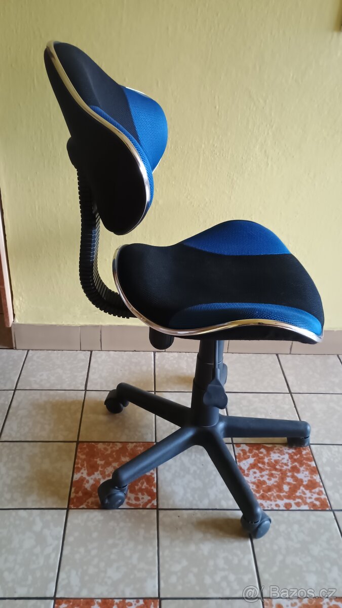Kancelářská židle dětská - 2