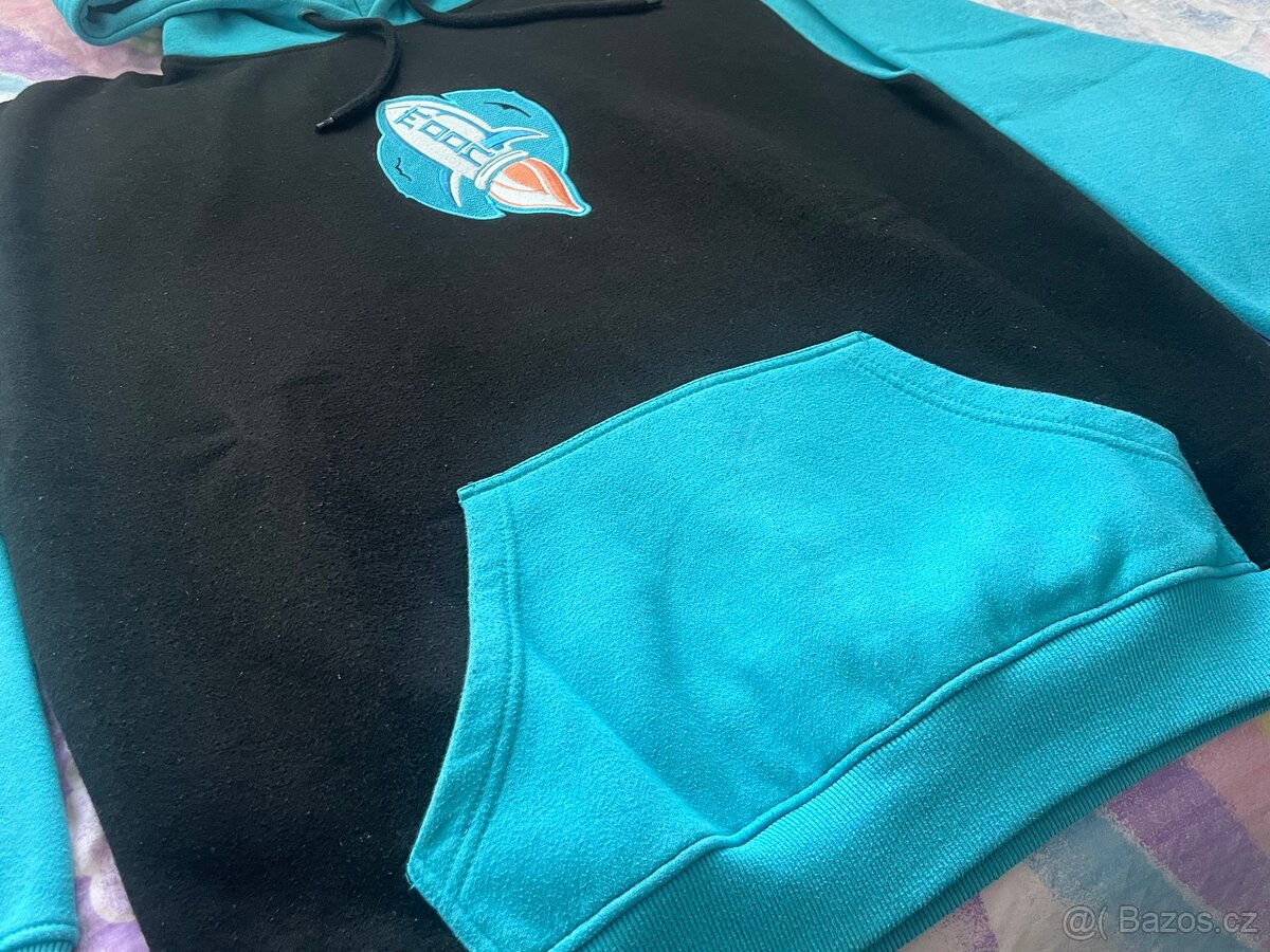 Mikina Moon, Merch StudioMoonTV - 2