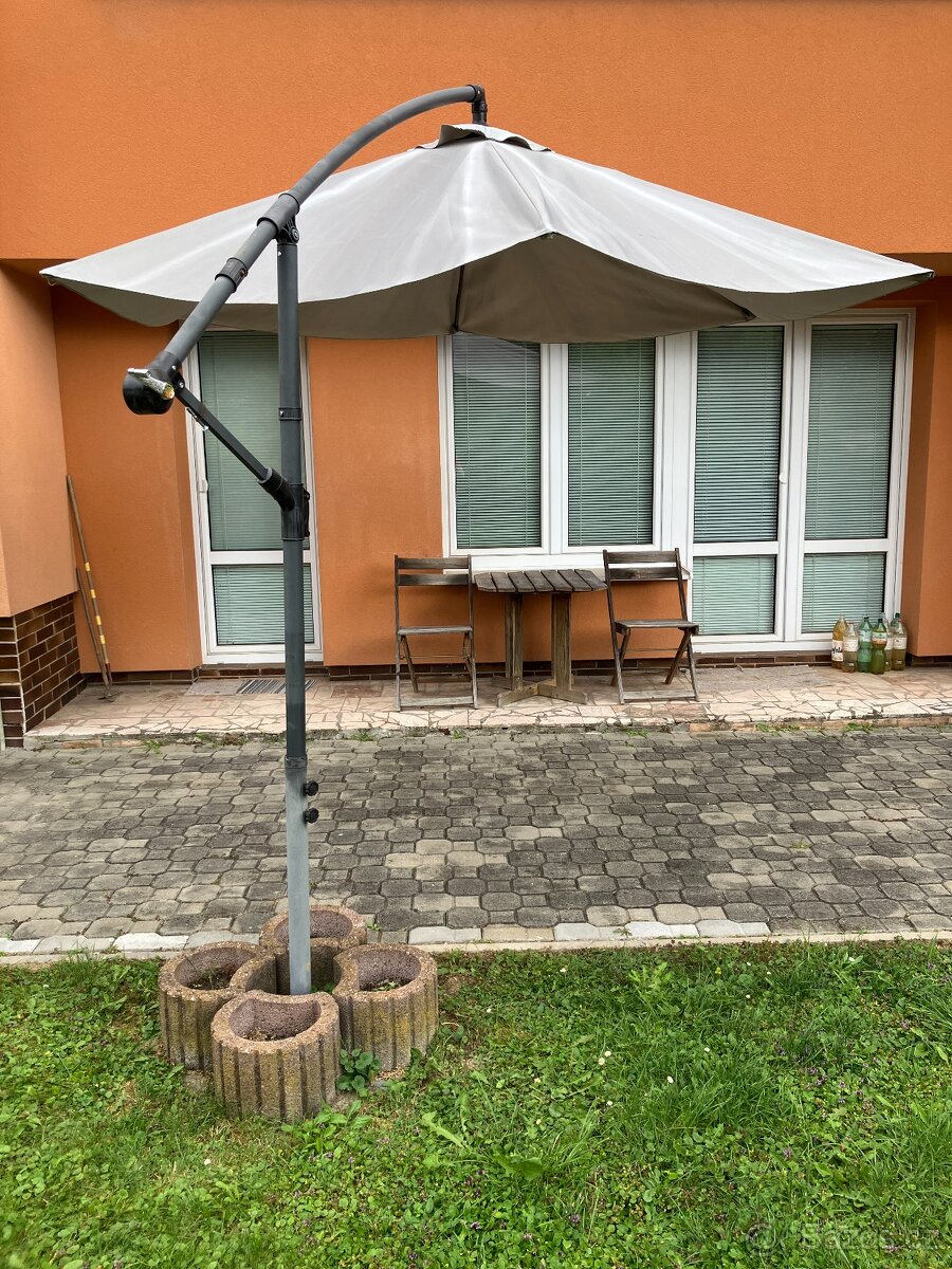 Zahradní slunečník - 2