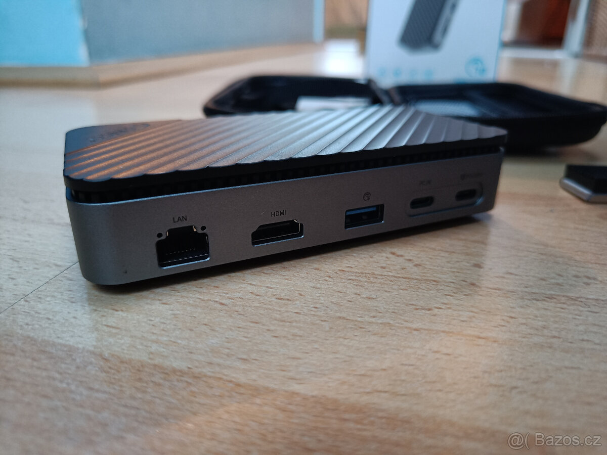 dokovaci stanice NOVA ORICO docking station with M.2 SSD enc - 2