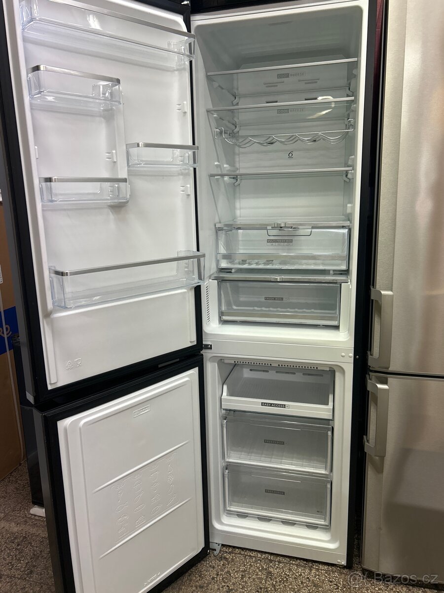 Lednice Whirlpool 200cm - 2