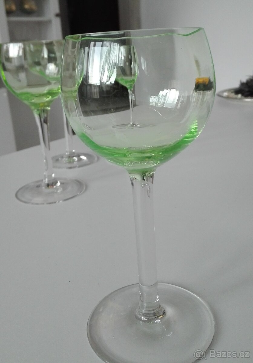 Prodám starožitné skleničky - 2