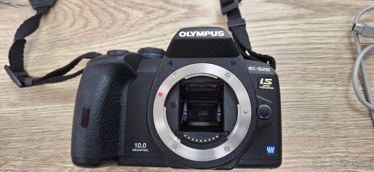 Olympus E520 - 2
