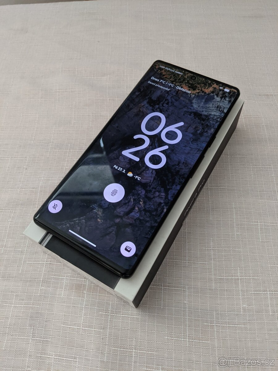 Google Pixel 6 Pro, 128 GB, Stormy Black - 2