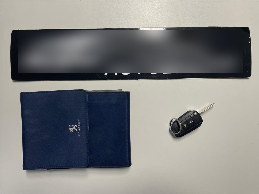 Peugeot 208 1,0 (2014) - 2