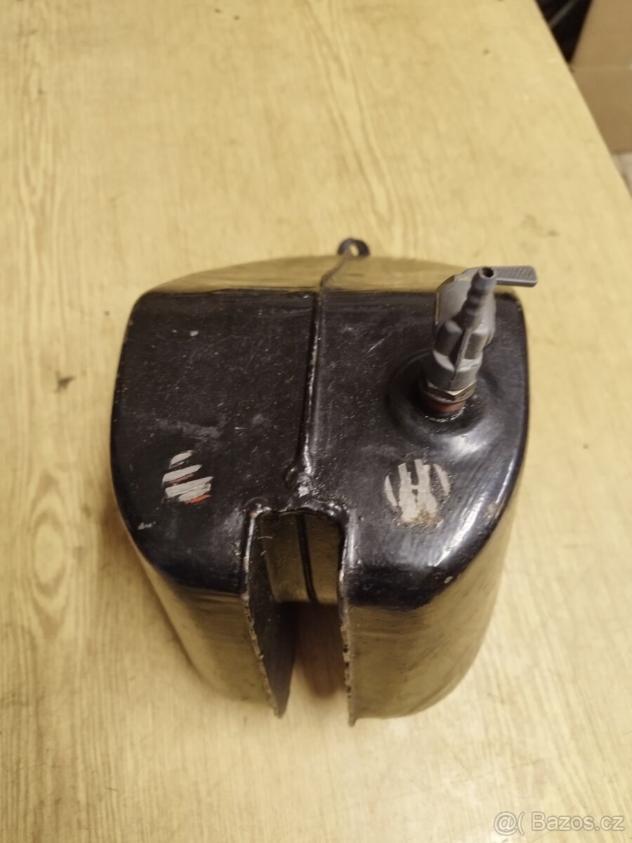 Nádrž Jawa 50 pionýr - 2