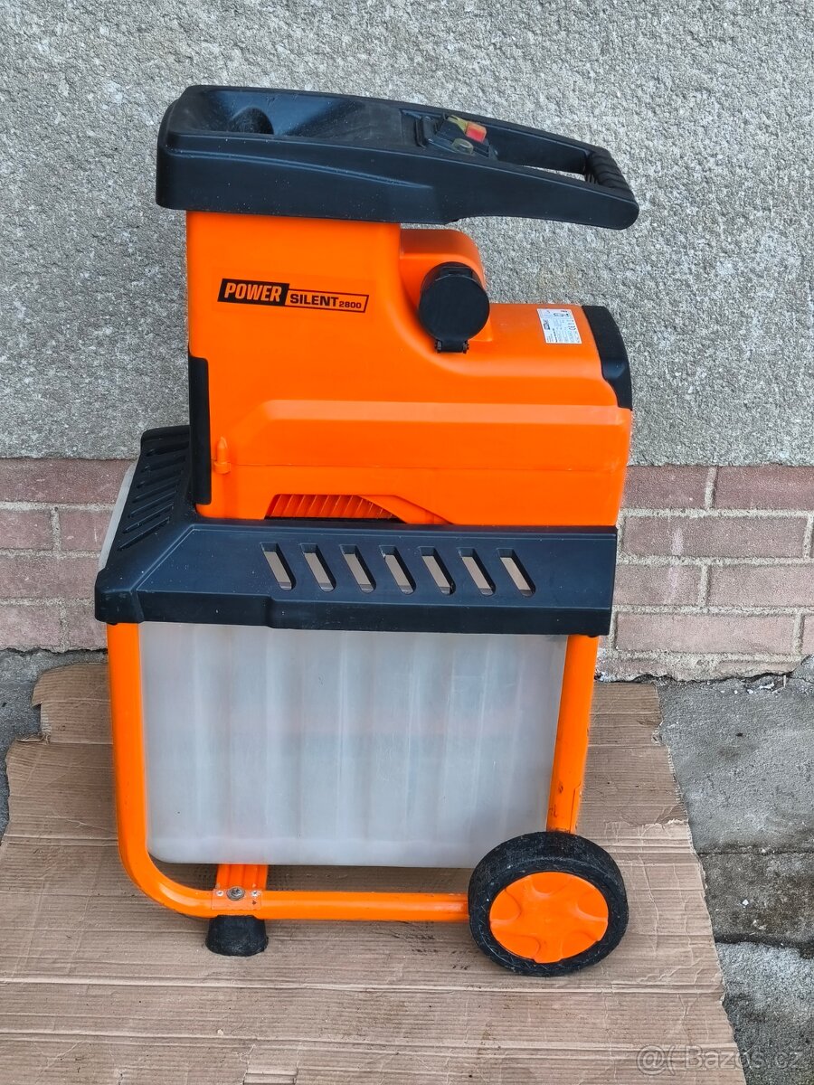Prodám elektrický Válcový drtič Powersilent 2800 W. - 2