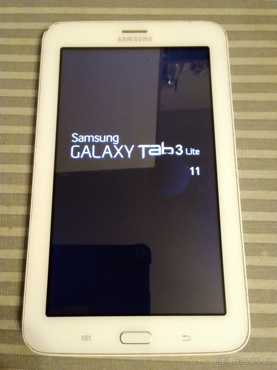 Starší Tablet Samsung Galaxy Tab 3 Lite bílý. - 2