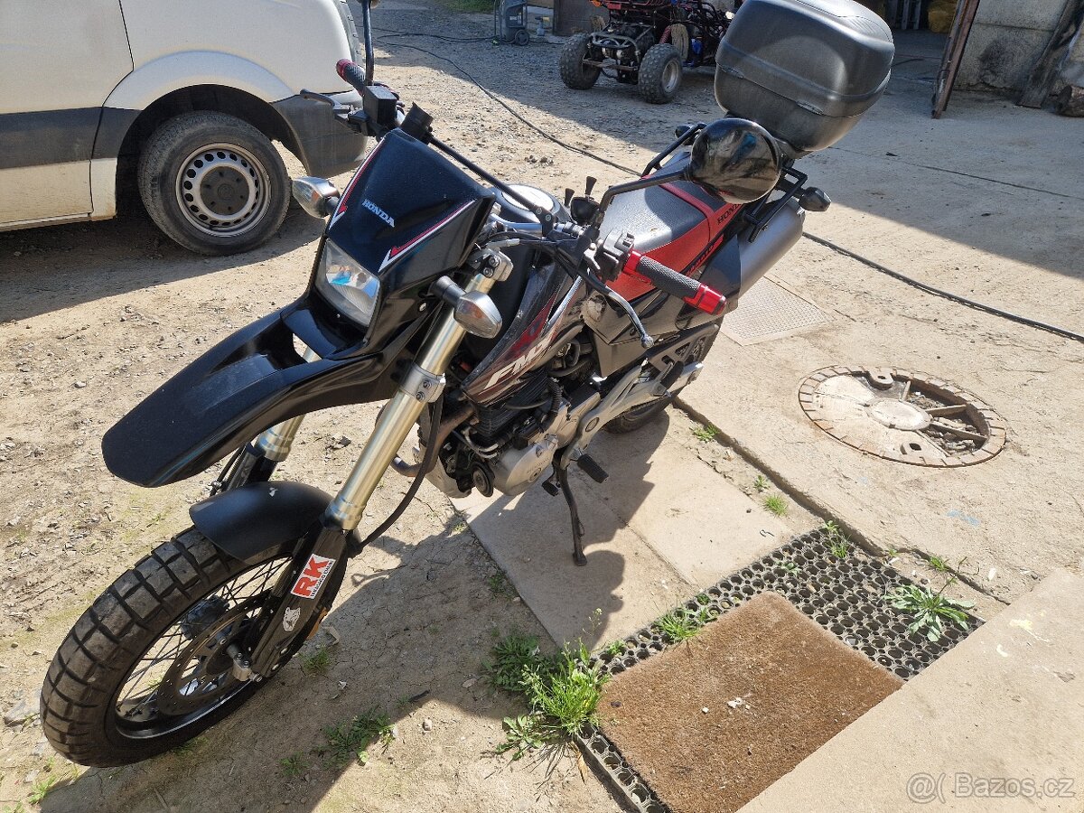 Honda fmx 650 motard