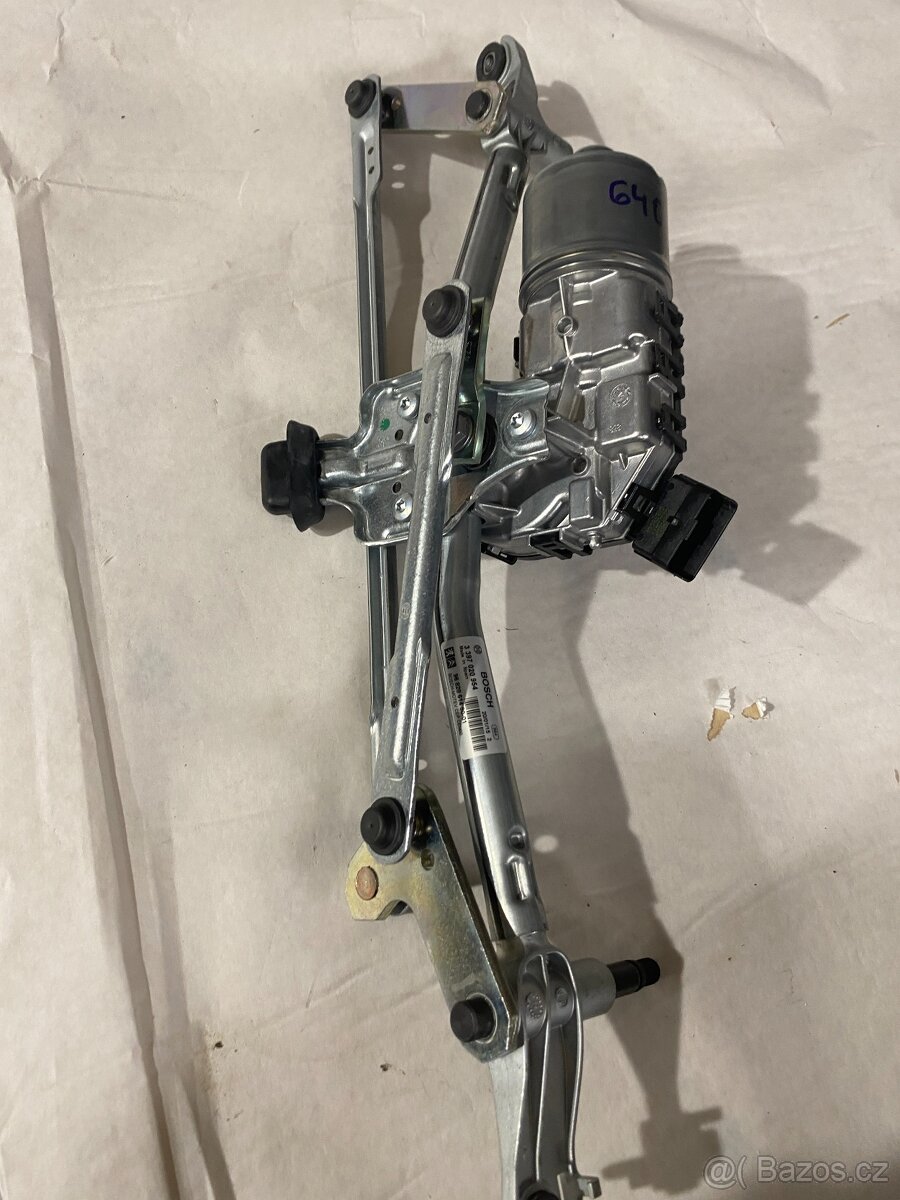 Motorek stěračů - 2