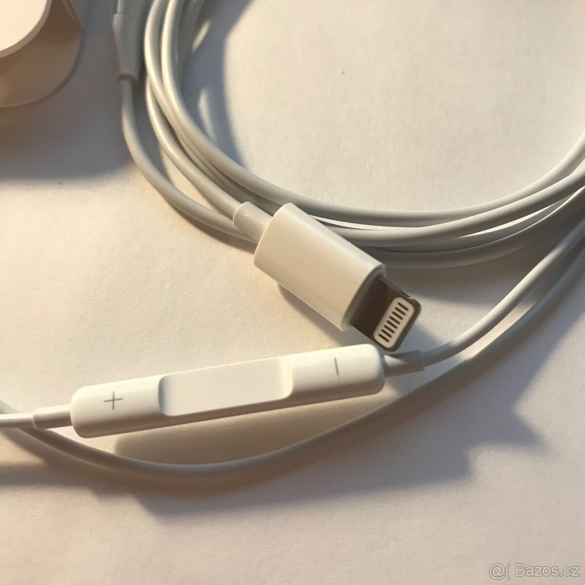 Apple EarPods Lightning Connector - 2
