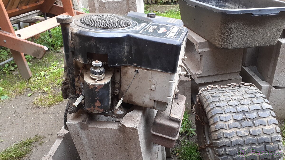 Motor pro zahradni traktor - 2