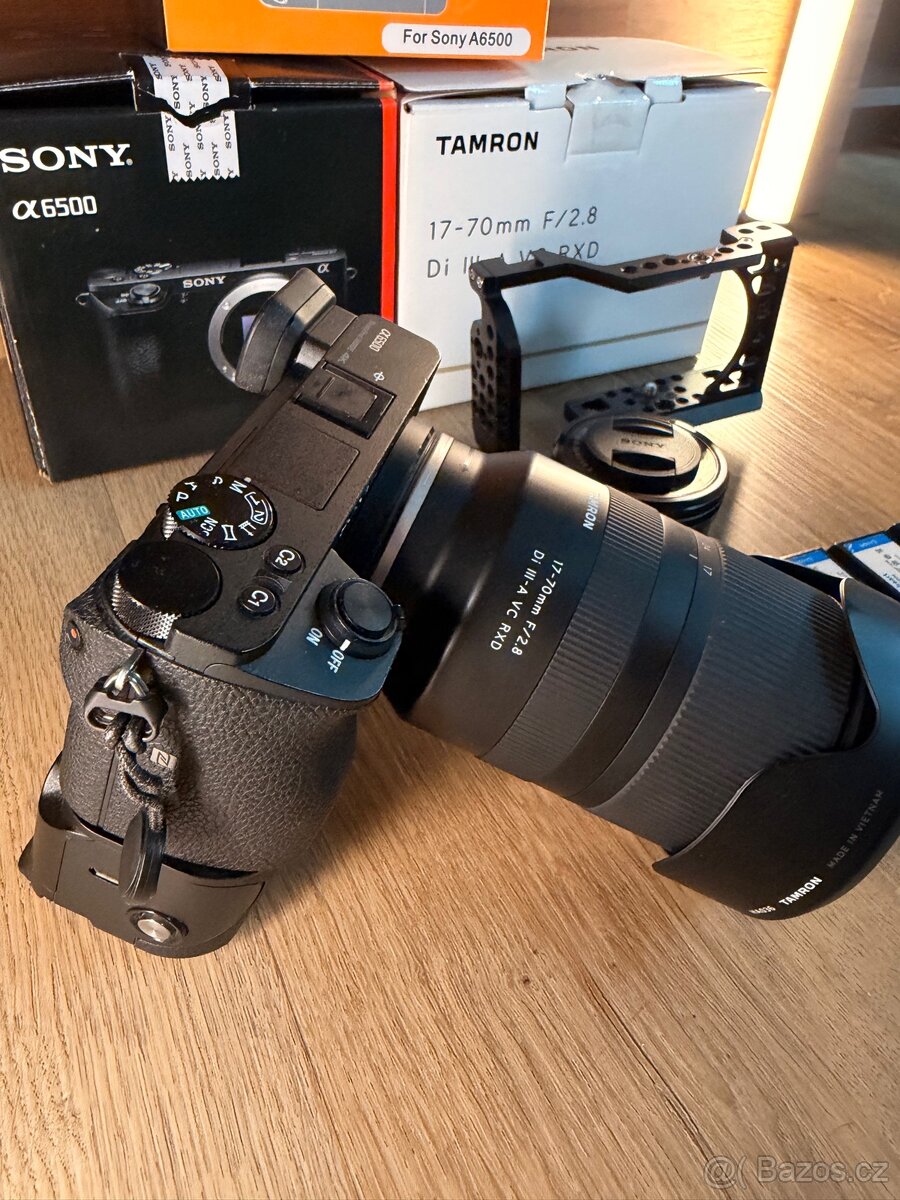 Sony A6500 + Tamron 17-70 f2.8 + příslušenství - 2