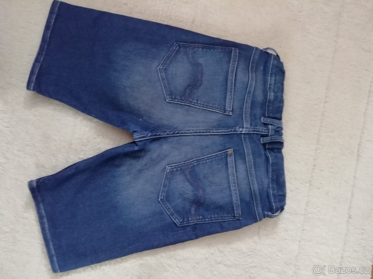 Kraťasy HM vel 158 - 2