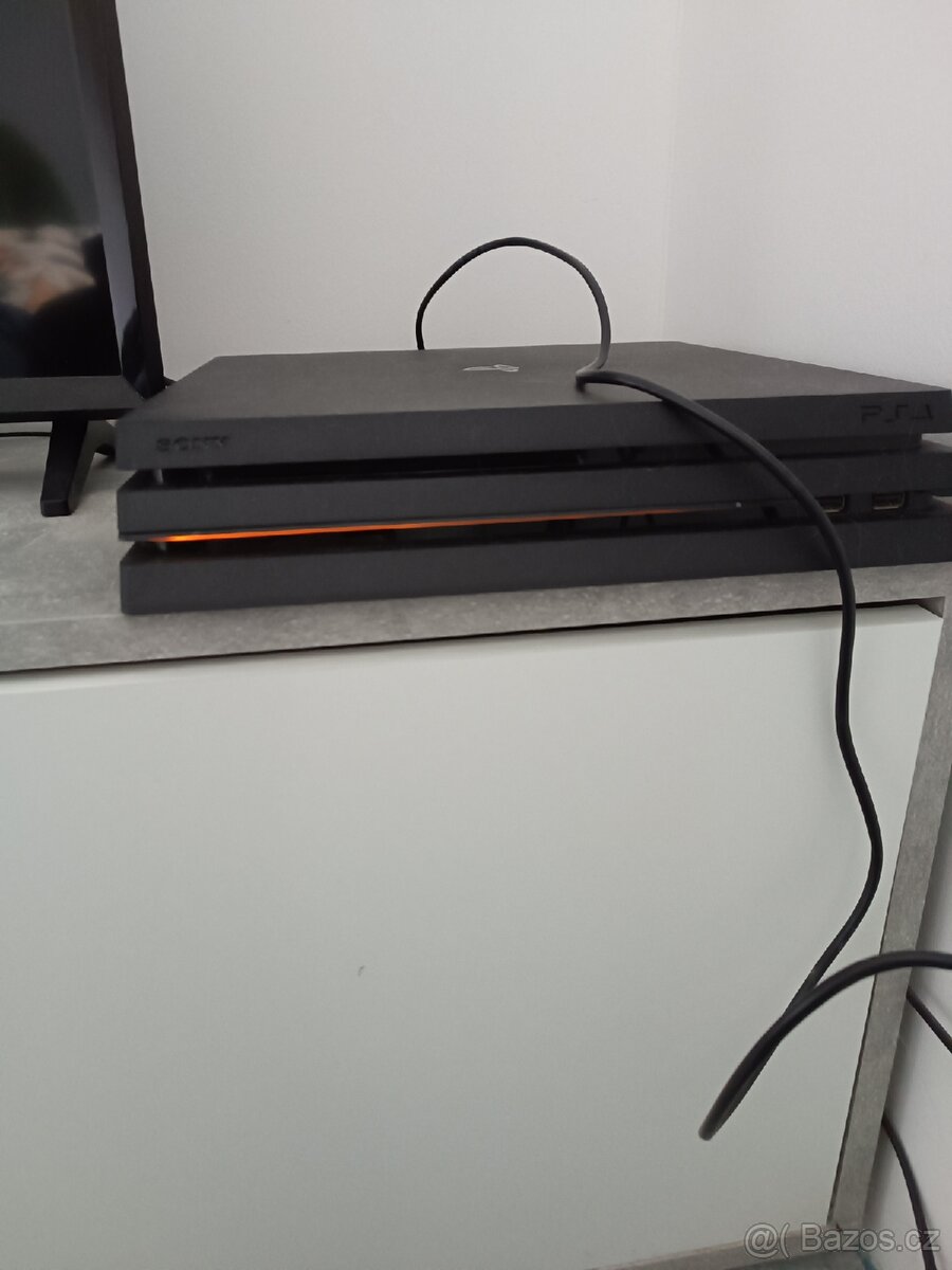 Ps4 pro - 2