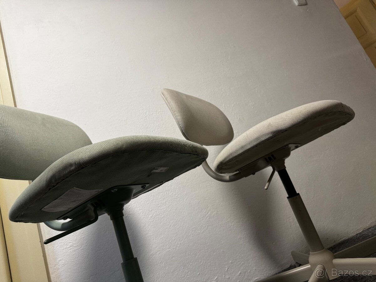 Otočné židle IKEA BLECKBERGET - 2