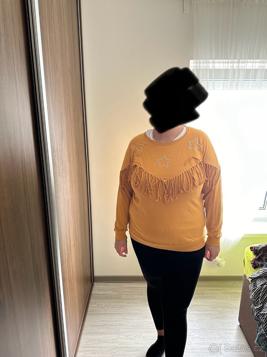 Mix dámských vrchních oděvů - 2