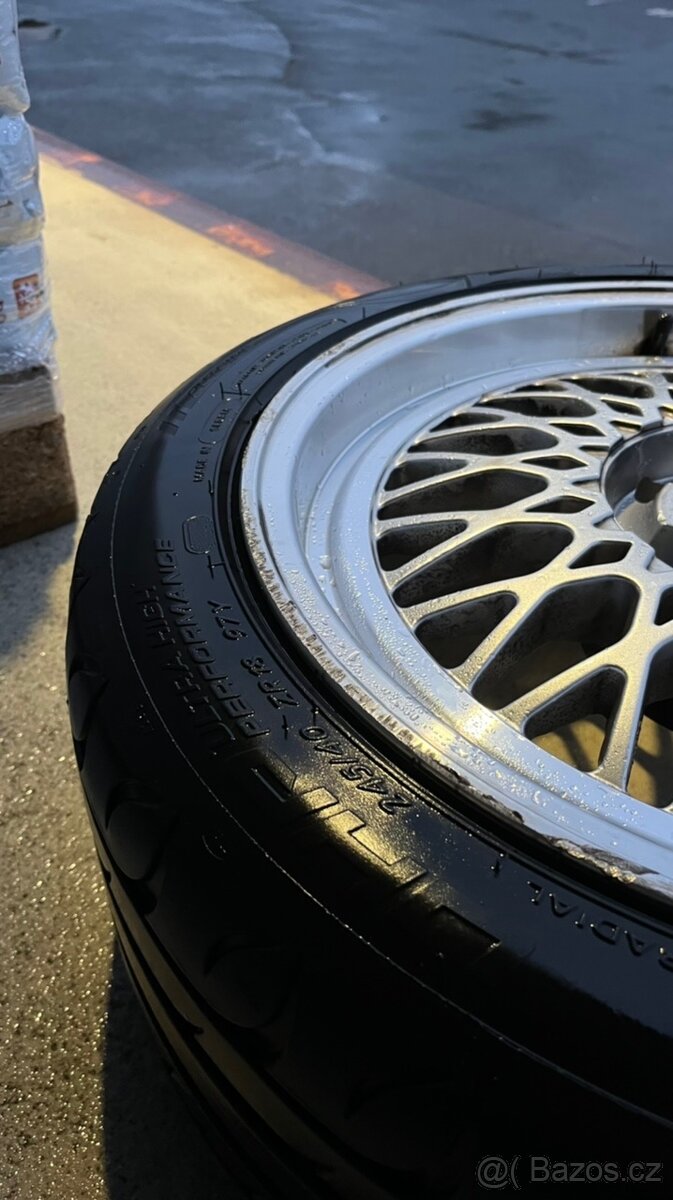 5x120 r18 8.5j et20 245/40 letní - 2