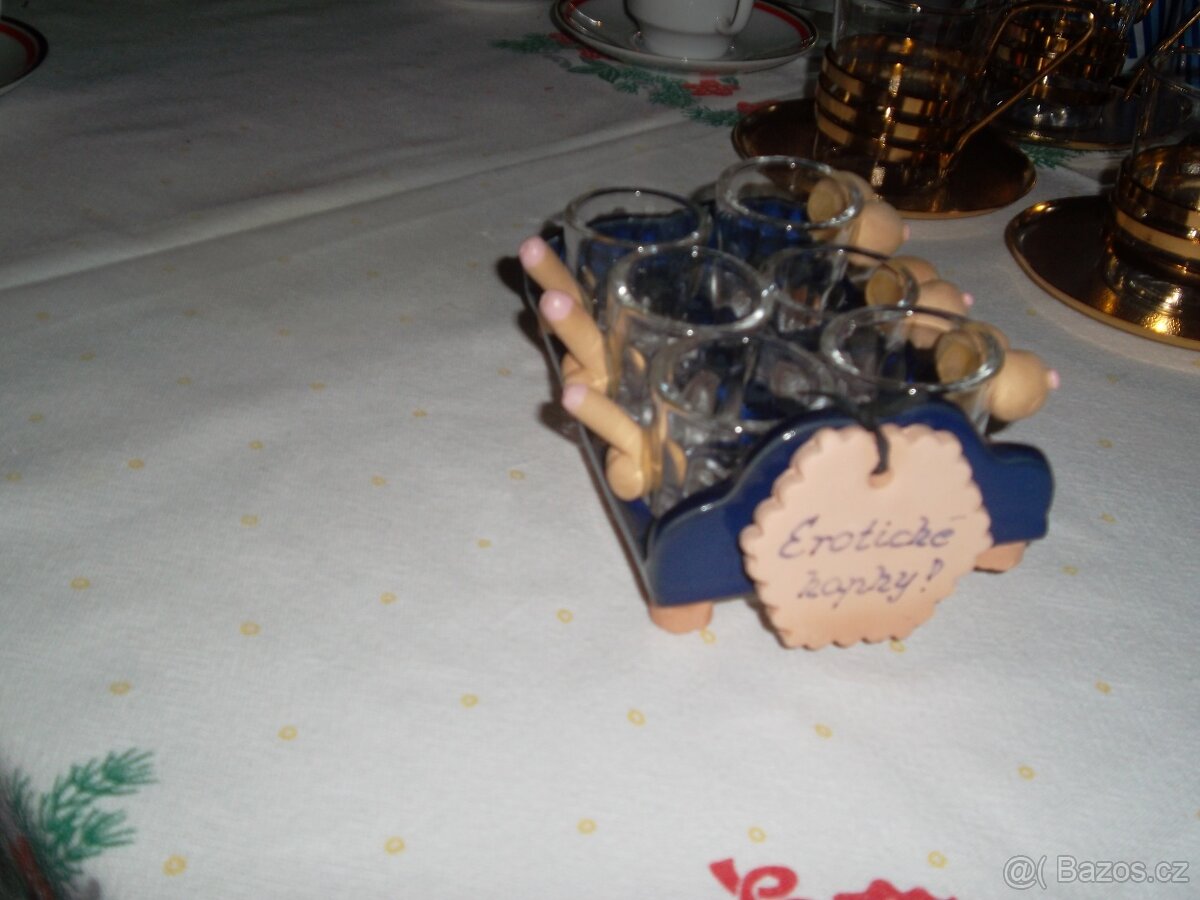 SKLENIČKY, PLECHÁČKY, PANÁČKY - 2