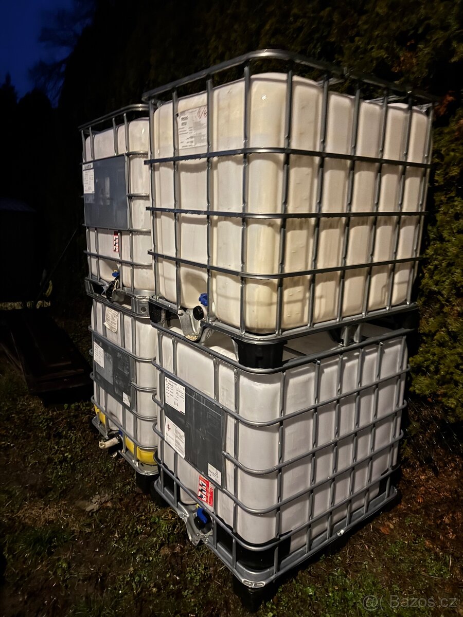 Ibc nádrž na vodu 1000L - 2