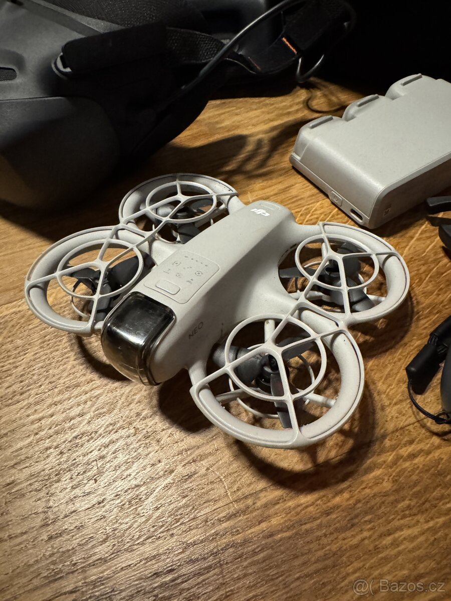 DJI Neo Motion Fly More Combo - 2