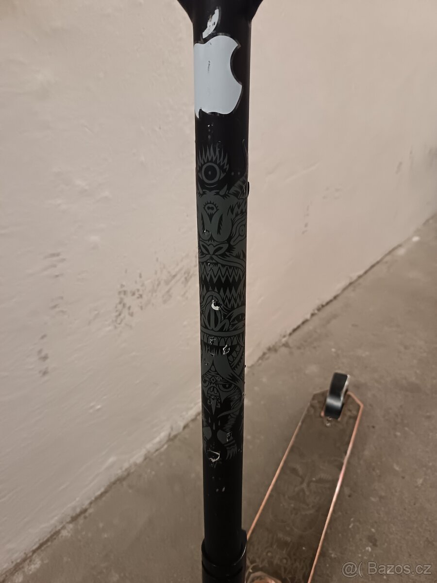 Koloběžka Oxelo z Decathlonu - 2