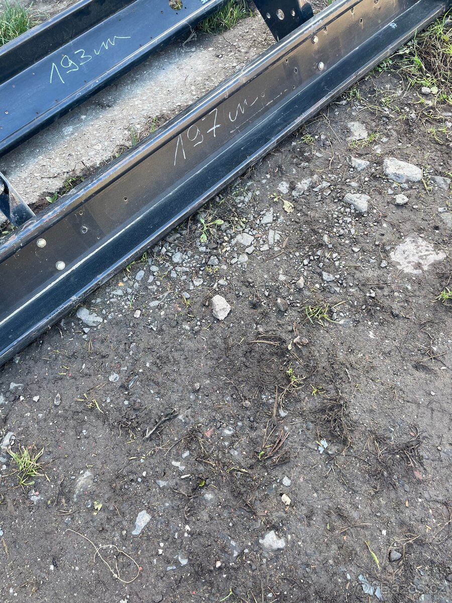 Nárazník Iveco daly - 2