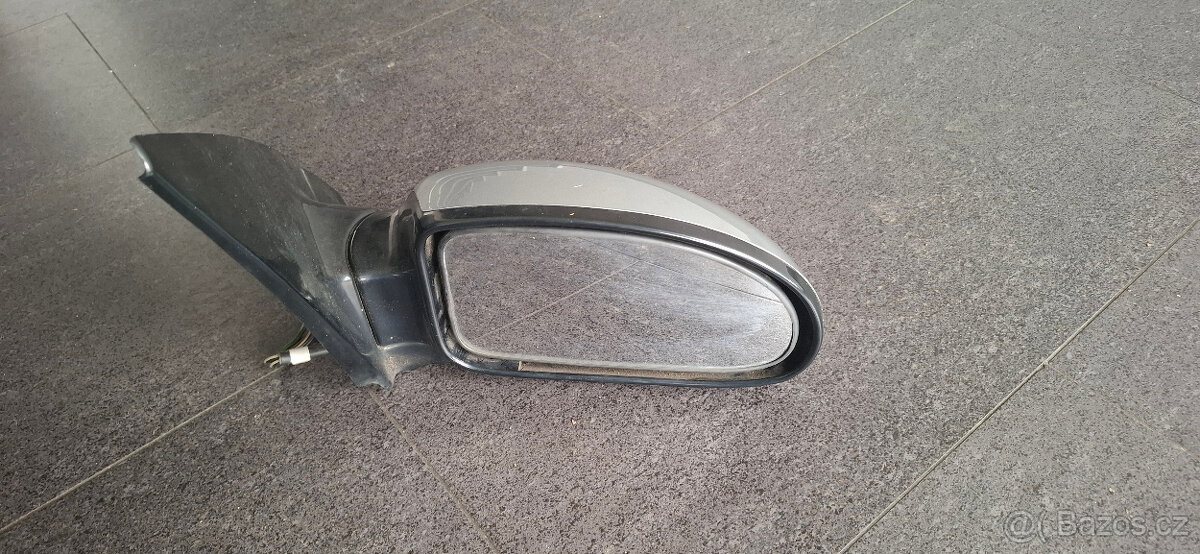 Ford Focus I 1998-2004 pravé zrcátko - 2