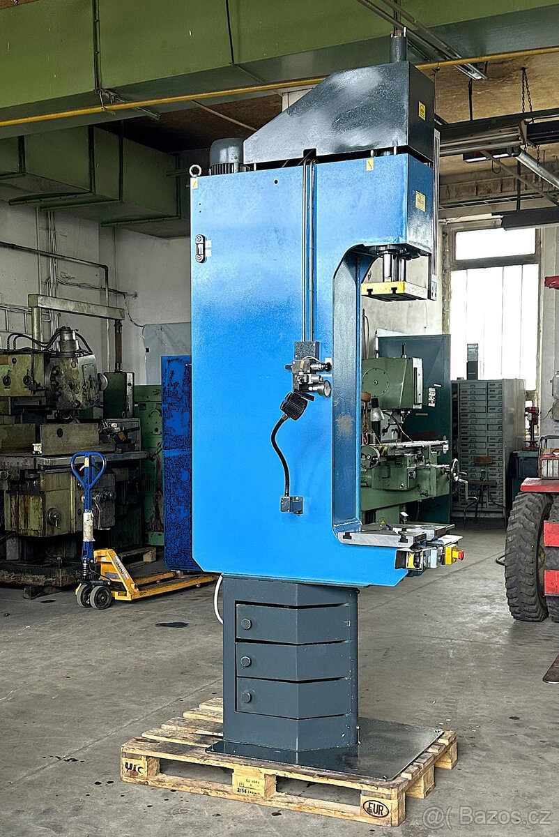 Lis montážní, hydraulický CMS 10 D - 2