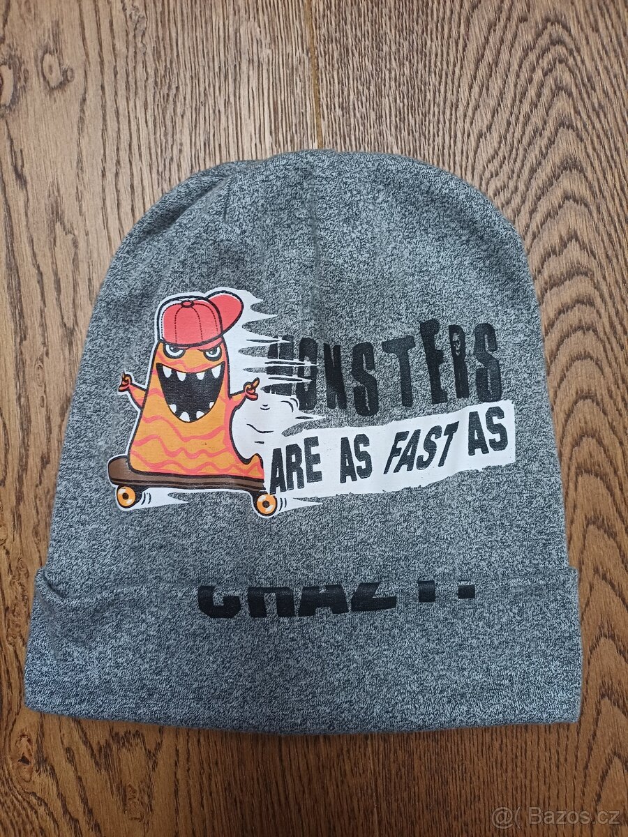 Čepice vel.cca 5-8 let - 2