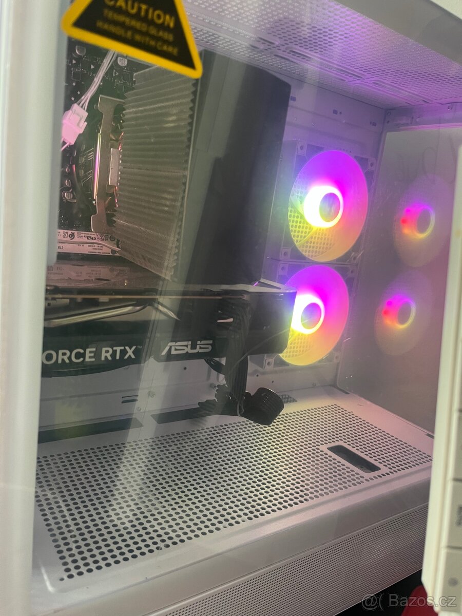 Herní pc nebo na díly - 2