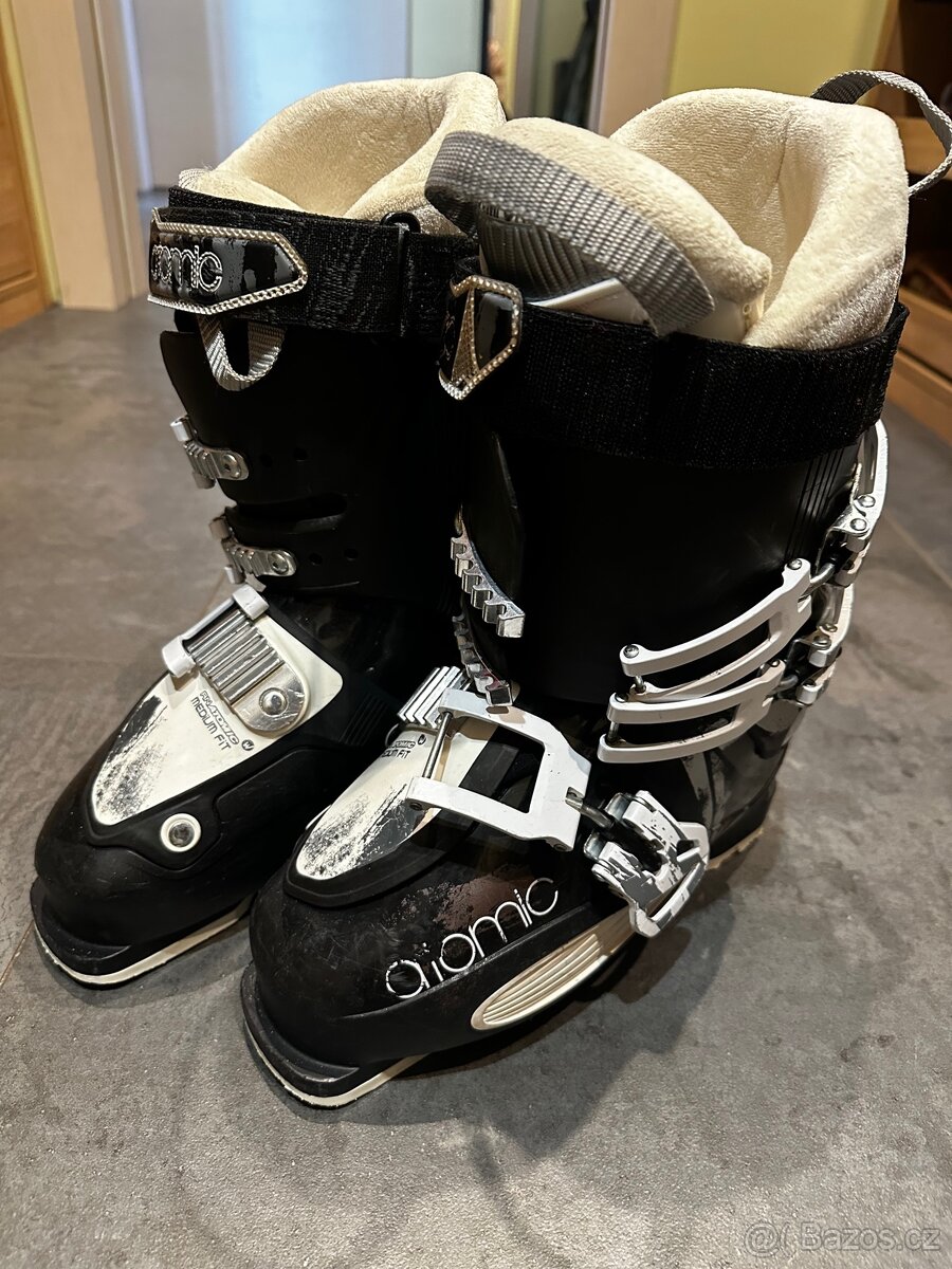 Sjezdové boty/lyžáky dámské Atomic 25/25,5 - 2