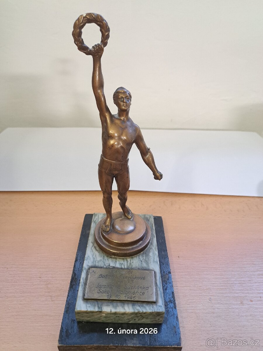Bronzová soška - 2