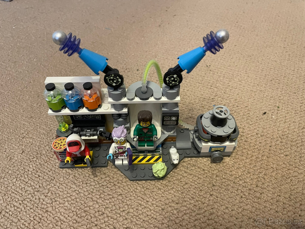 LEGO Hidden Side 70418 - 2