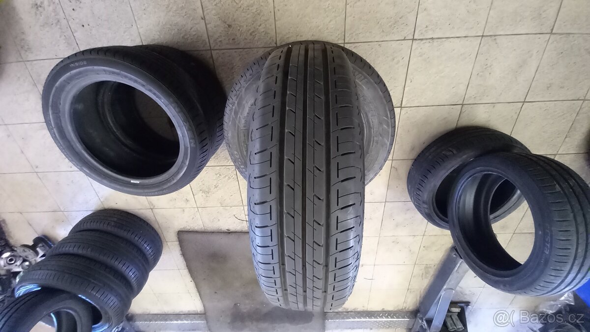 Pneu 165/65/14 - 2