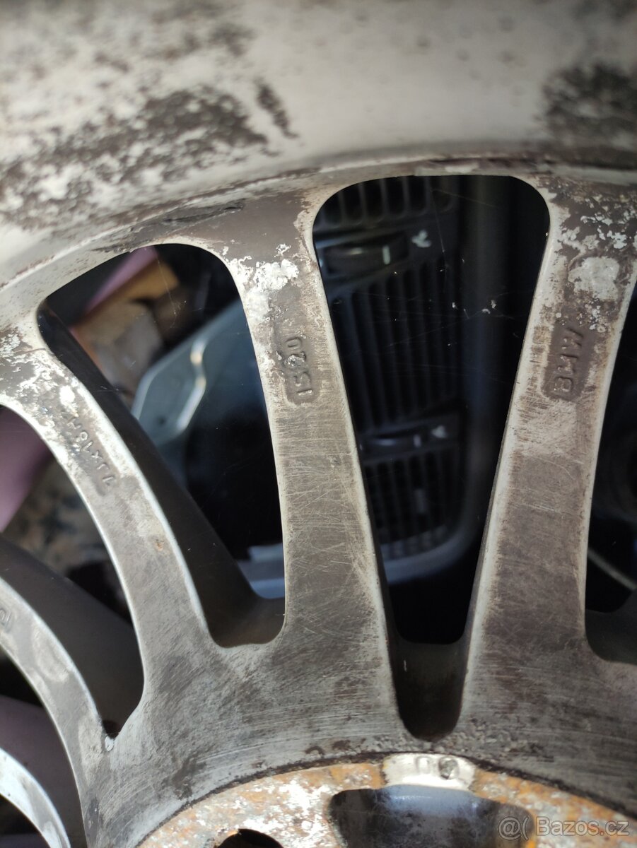 BMW E39 ALU r16 - 2