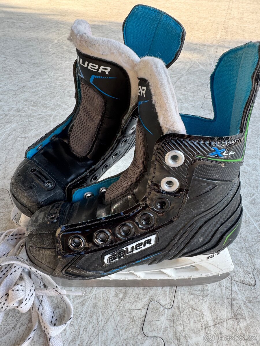 Hokejové brusle Bauer XLP, YTH 9 - 2