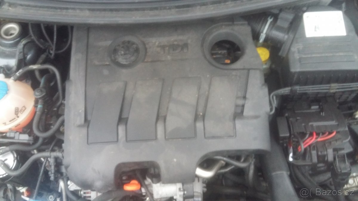 skoda fabia 2 1.6tdi rv2010 facelift - 2